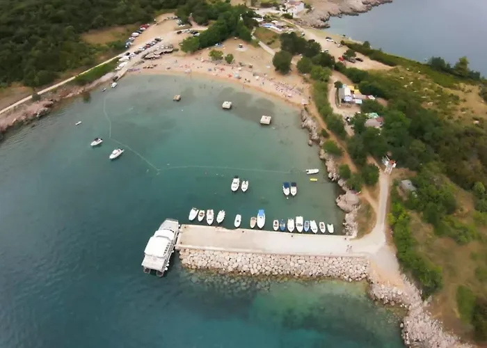 Andrea Island Krk By Guide וילה ריסיקה