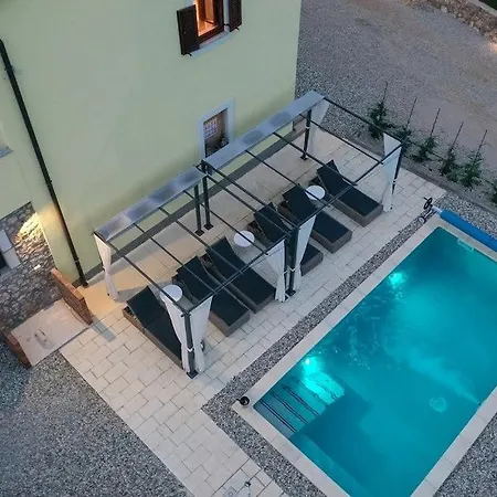 فيلة Andrea Island Krk By Guide *