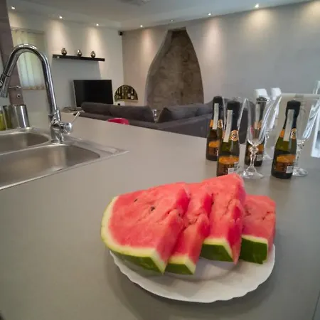 Andrea Island Krk By Guide فيلة ريسيكا